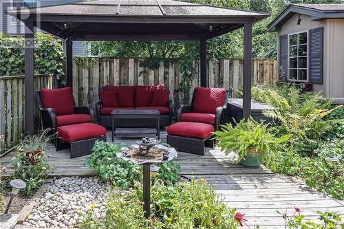 8 Kilkenny Drive, St. Catharines (437 - Lakeshore), ON - Outdoor With Deck Patio Veranda With Exterior