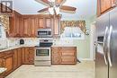 1439 Station Street, Pelham (662 - Fonthill), ON  - Indoor Photo Showing Kitchen 