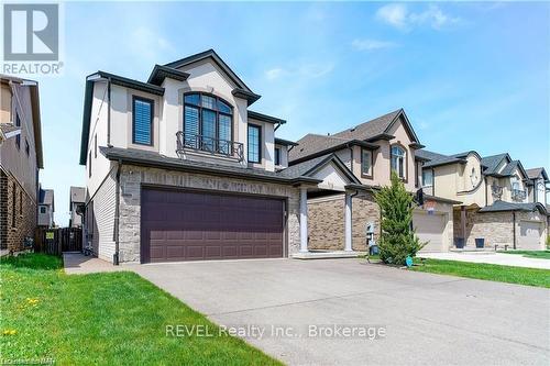 6505 Armelina Crescent, Niagara Falls (219 - Forestview), ON - Outdoor With Facade