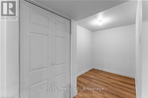 Lower - 8407 Mears Crescent, Niagara Falls (223 - Chippawa), ON - Indoor Photo Showing Other Room