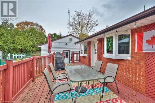 3283 Kenwood Court, Niagara Falls (206 - Stamford), ON - Outdoor With Deck Patio Veranda With Exterior