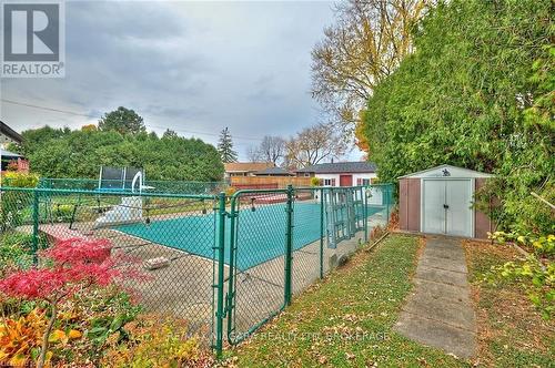 3283 Kenwood Court, Niagara Falls (206 - Stamford), ON - Outdoor