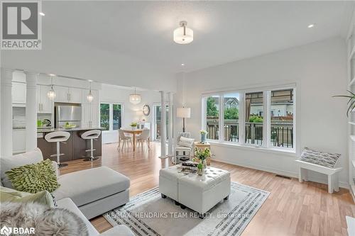 56 Cannery Drive, Niagara-On-The-Lake (105 - St. Davids), ON - Indoor Photo Showing Living Room