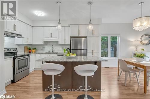 56 Cannery Drive, Niagara-On-The-Lake (105 - St. Davids), ON - Indoor Photo Showing Kitchen With Stainless Steel Kitchen With Upgraded Kitchen