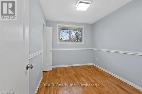 7229 Harriman Street, Niagara Falls (207 - Casey), ON - Indoor Photo Showing Other Room