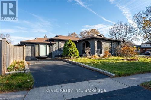 7229 Harriman Street, Niagara Falls (207 - Casey), ON - Outdoor