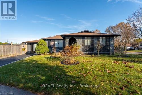 7229 Harriman Street, Niagara Falls (207 - Casey), ON - Outdoor