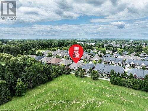 27 Hickory Avenue, Niagara-On-The-Lake (105 - St. Davids), ON - Outdoor With View