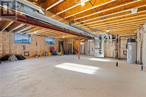 6374 Lucia Drive, Niagara Falls (206 - Stamford), ON - Indoor Photo Showing Basement