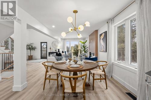 29850 Hwy 62 N, Hastings Highlands, ON - Indoor Photo Showing Dining Room