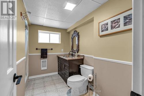 325 Ivan Crescent, Cornwall, ON - Indoor Photo Showing Bathroom