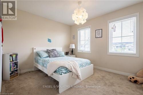 459 Silverwood Avenue, Welland (771 - Coyle Creek), ON - Indoor Photo Showing Bedroom