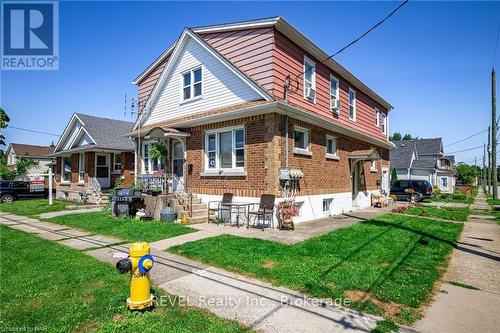 7 Bartlett Street, St. Catharines (445 - Facer), ON 