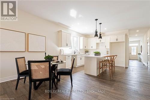 502 Royal Ridge Drive, Fort Erie (335 - Ridgeway), ON - Indoor Photo Showing Dining Room