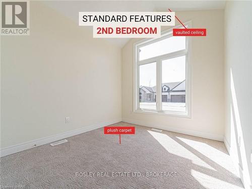 502 Royal Ridge Drive, Fort Erie (335 - Ridgeway), ON - Indoor Photo Showing Other Room