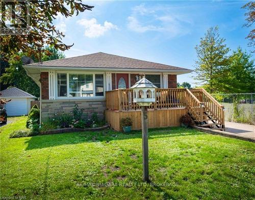 5 St Peter Street, St. Catharines (460 - Burleigh Hill), ON - Outdoor With Deck Patio Veranda