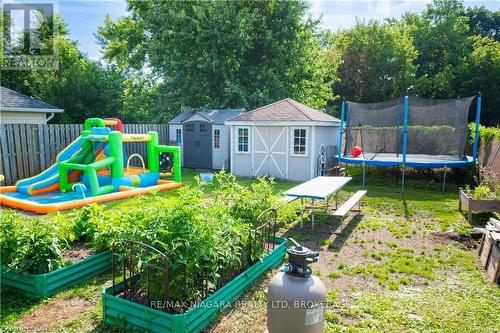 5 St Peter Street, St. Catharines (460 - Burleigh Hill), ON - Outdoor With Backyard