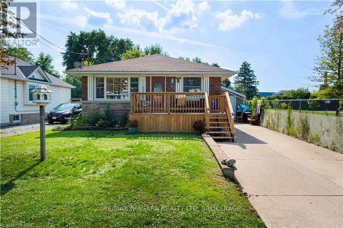 5 St Peter Street, St. Catharines (460 - Burleigh Hill), ON - Outdoor With Deck Patio Veranda