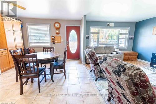 5 St Peter Street, St. Catharines (460 - Burleigh Hill), ON - Indoor Photo Showing Dining Room