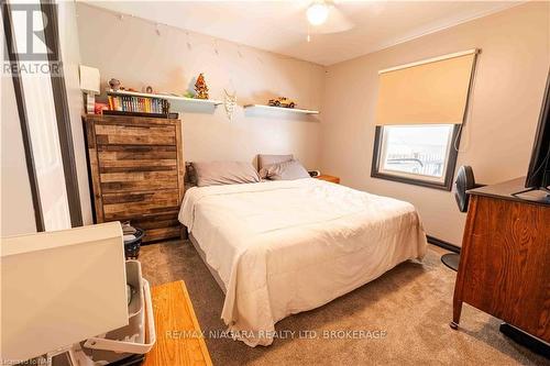 5 St Peter Street, St. Catharines (460 - Burleigh Hill), ON - Indoor Photo Showing Bedroom