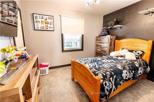 5 St Peter Street, St. Catharines (460 - Burleigh Hill), ON - Indoor Photo Showing Bedroom