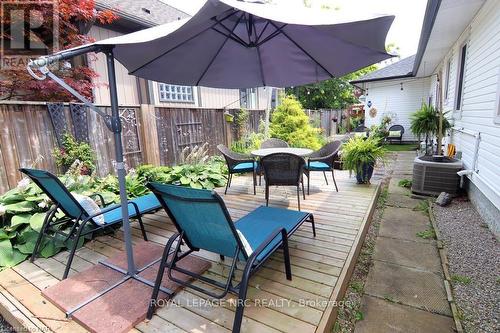 4046 Victoria Road, Fort Erie (337 - Crystal Beach), ON - Outdoor With Deck Patio Veranda With Exterior