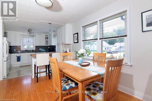 4046 Victoria Road, Fort Erie (337 - Crystal Beach), ON - Indoor Photo Showing Dining Room