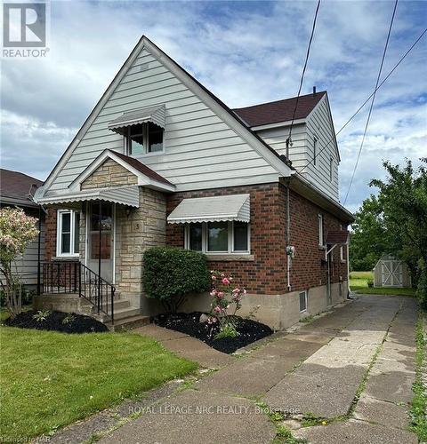 13 Garnet Street, St. Catharines (445 - Facer), ON - Outdoor