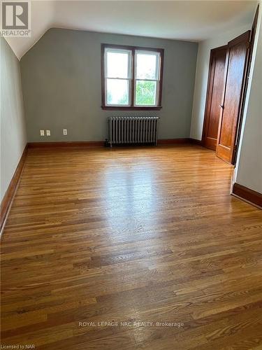 13 Garnet Street, St. Catharines (445 - Facer), ON - Indoor Photo Showing Other Room