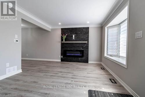 B - 261 Scott Street, St. Catharines (442 - Vine/Linwell), ON - Indoor Photo Showing Other Room