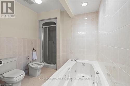 142 Welland Road, Pelham (662 - Fonthill), ON - Indoor Photo Showing Bathroom