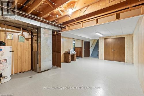 142 Welland Road, Pelham (662 - Fonthill), ON - Indoor Photo Showing Basement