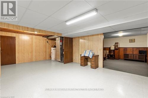 142 Welland Road, Pelham (662 - Fonthill), ON - Indoor Photo Showing Basement