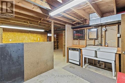 142 Welland Road, Pelham (662 - Fonthill), ON - Indoor Photo Showing Basement