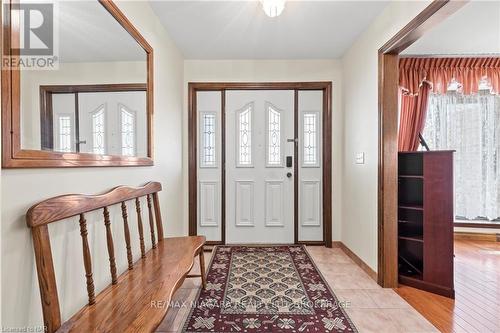 142 Welland Road, Pelham (662 - Fonthill), ON - Indoor Photo Showing Other Room