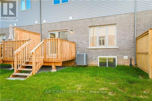 61 - 4552 Portage Road, Niagara Falls (211 - Cherrywood), ON - Outdoor With Exterior