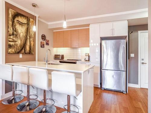 Cuisine - 717-695 Boul. Perrot, L'Île-Perrot, QC - Indoor Photo Showing Kitchen With Upgraded Kitchen