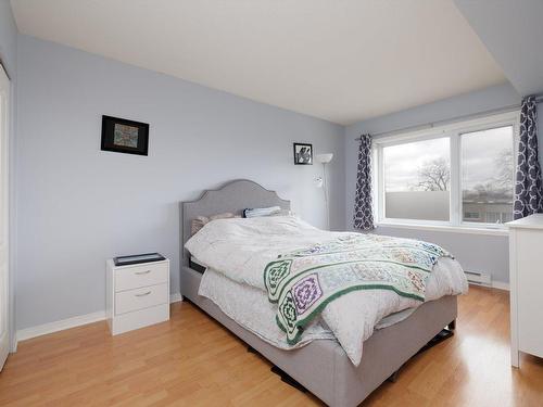 Chambre Ã  coucher principale - 410-480 Boul. Galland, Dorval, QC - Indoor Photo Showing Bedroom