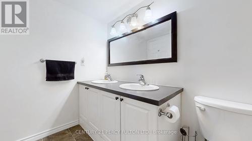 106 - 40 Panorama Court, Toronto, ON - Indoor Photo Showing Bathroom