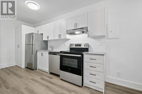 5 - 202 Green Street, Cobourg, ON - Indoor Photo Showing Kitchen