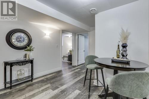 39 Yvonne Crescent, London, ON - Indoor Photo Showing Dining Room