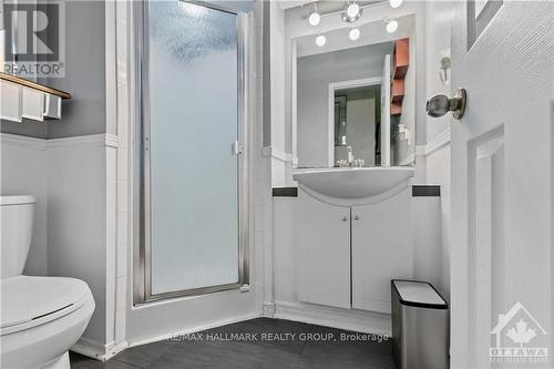 1706 Tanguay Court, Ottawa, ON - Indoor Photo Showing Bathroom