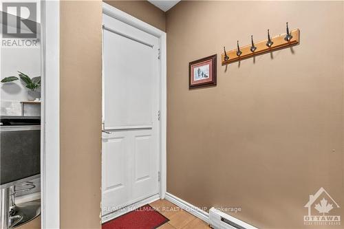 1706 Tanguay Court, Ottawa, ON - Indoor Photo Showing Other Room