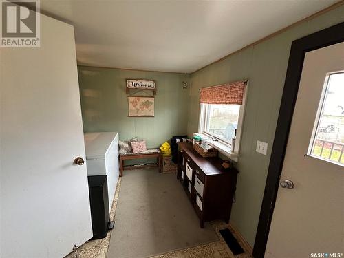 208 Margaret Street, Bulyea, SK - Indoor Photo Showing Other Room