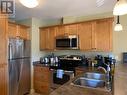 1296 Kaufmann View Unit# 39, Golden, BC  - Indoor Photo Showing Kitchen With Double Sink 