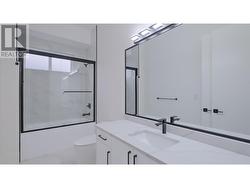 4PCE full bathroom on main floor of primary residence - 