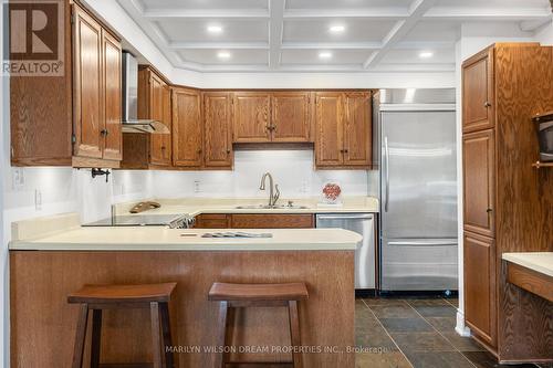 5981 Rideau Valley Drive N, Ottawa, ON - Indoor Photo Showing Kitchen With Double Sink