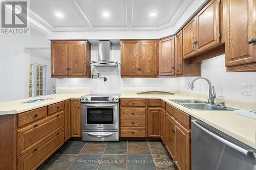 5981 Rideau Valley Drive N, Ottawa, ON - Indoor Photo Showing Kitchen With Double Sink