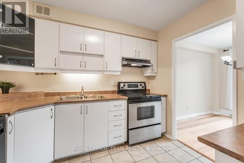 109 - 515 St. Laurent Boulevard, Ottawa, ON - Indoor Photo Showing Kitchen With Double Sink