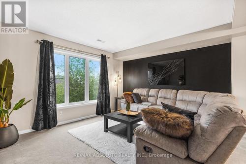 78 Lakepointe Drive, Ottawa, ON - Indoor Photo Showing Living Room